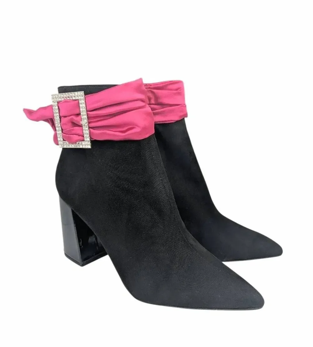 Betsey Johnson Millburn Black & pink rhinestone buckle pointed toe bootie boot 9